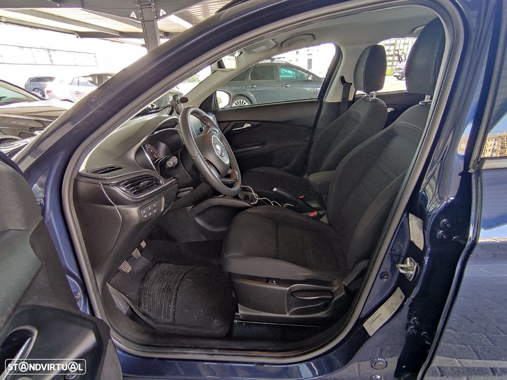 Fiat Tipo Station Wagon 1.3 M-Jet Lounge - 8