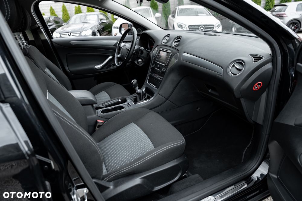 Ford Mondeo 2.0 TDCi Sport - 22