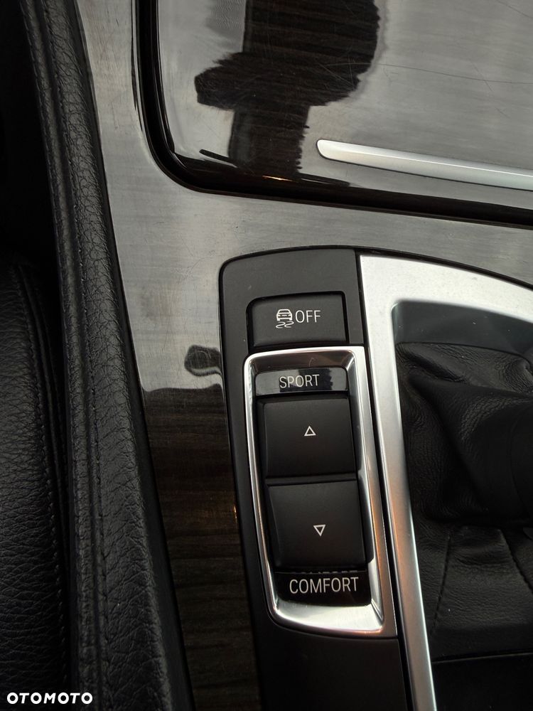 BMW Seria 5 - 30
