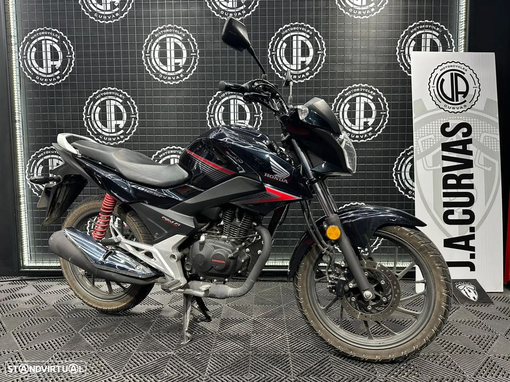 Honda CB 125 F - 1