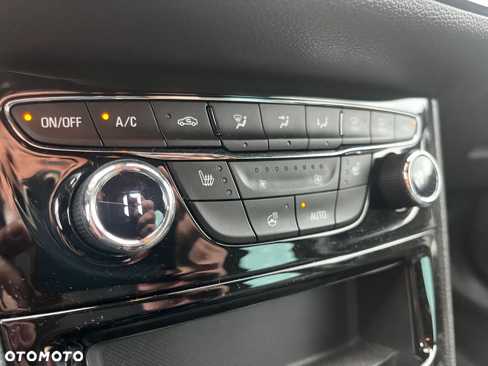 Opel Astra 1.2 T 2020 S&S - 16