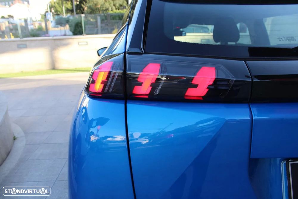 Peugeot 2008 1.2 PureTech Active Pack - 12