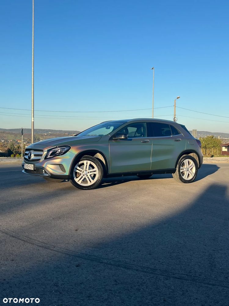 Mercedes-Benz GLA 250 4Matic 7G-DCT - 1