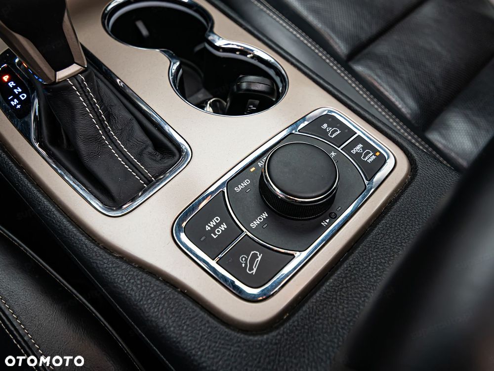 Jeep Grand Cherokee 3.0 CRD Overland - 24