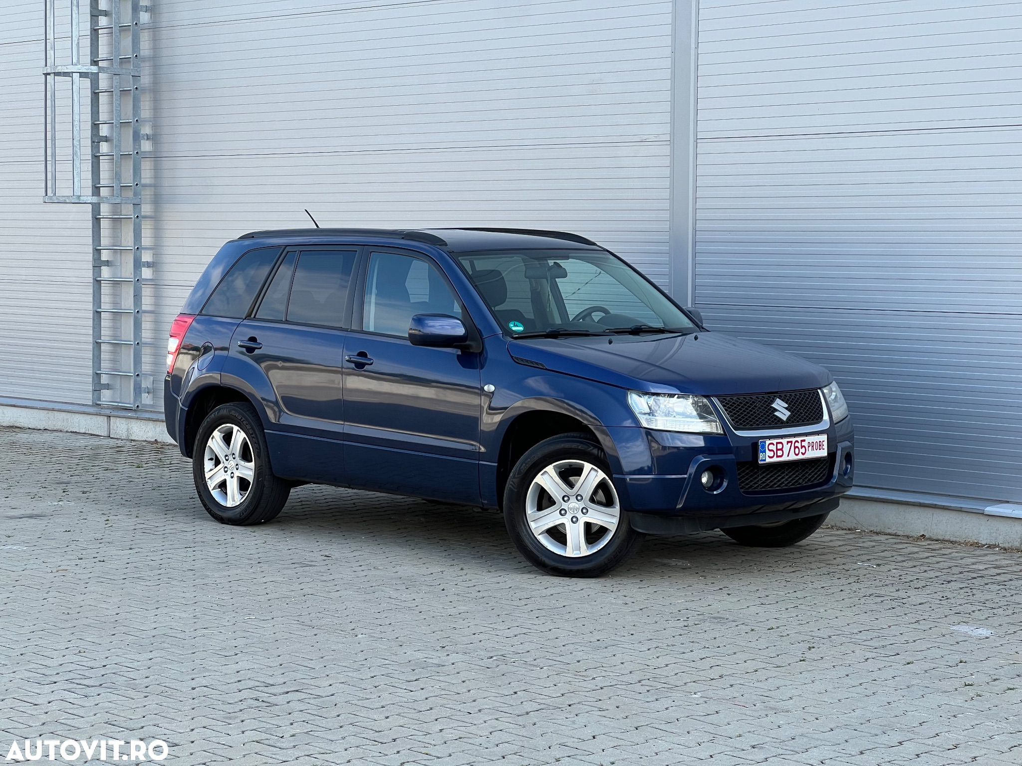 Suzuki Grand Vitara 2.0 Comfort - 5