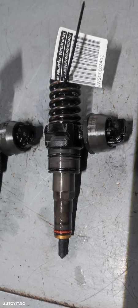 Injector injectoare volkswagen vw caddy an 2008 motor 19 BLS cod  038130073BN - 4