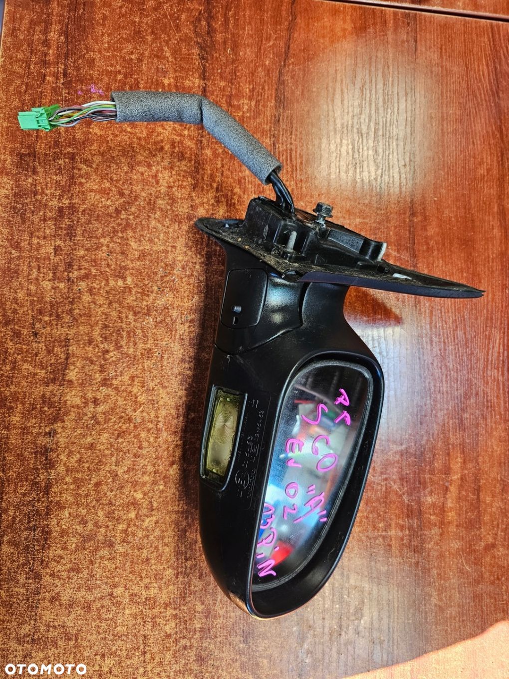 LUSTERKO PRAWY PRZÓD 13 PIN VOLVO S60 I 02 EU - 1