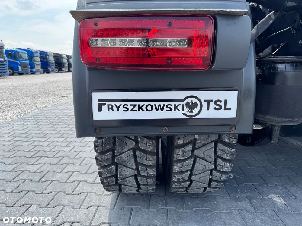 MAN TGS 510 // 6X4 // 190 TYS PRZEBIEG !!! // RETARDER // DMC 68 TON //  HYDRAULIKA// Z NIEMIEC - 28