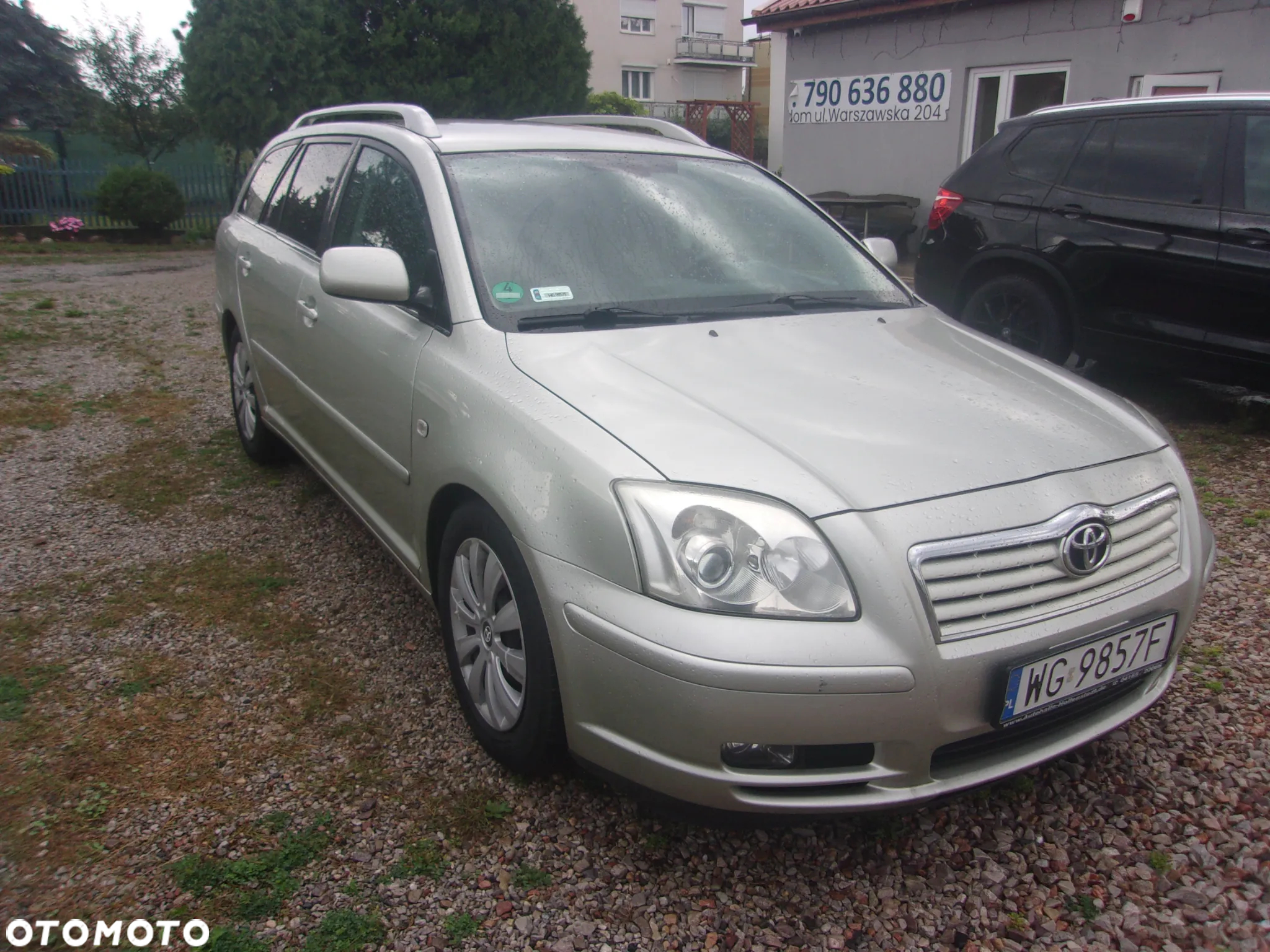 Toyota Avensis 1.8 VVT-i Combi Travel - 2