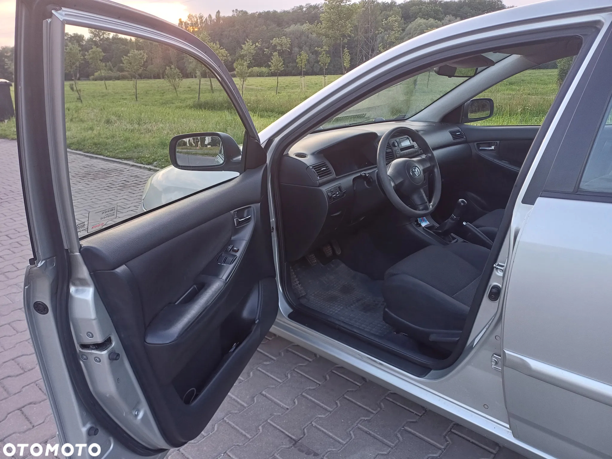 Toyota Corolla - 7