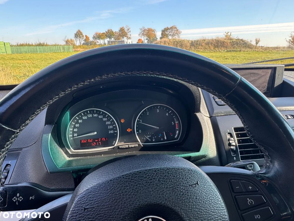 BMW X3 2.0d - 11