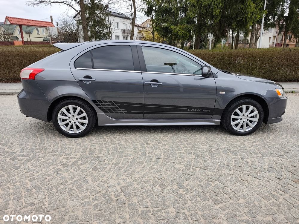 Mitsubishi Lancer 1.8 Intense - 5