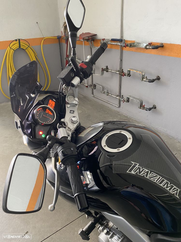 Suzuki Inazuma 250 - 12
