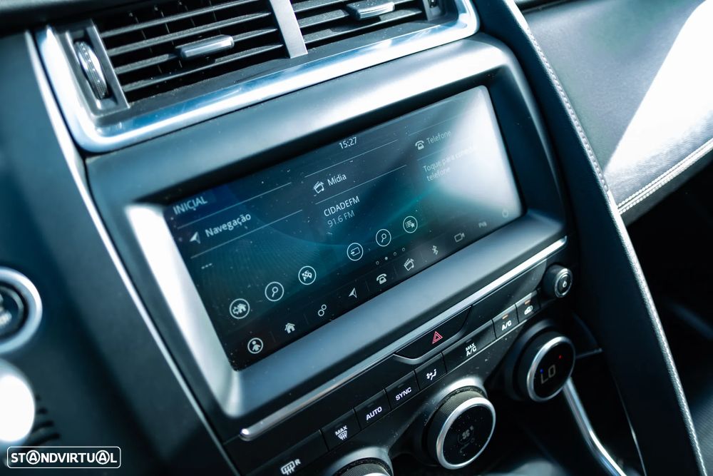 Jaguar E-Pace D150 AWD Aut. R-Dynamic HSE - 31