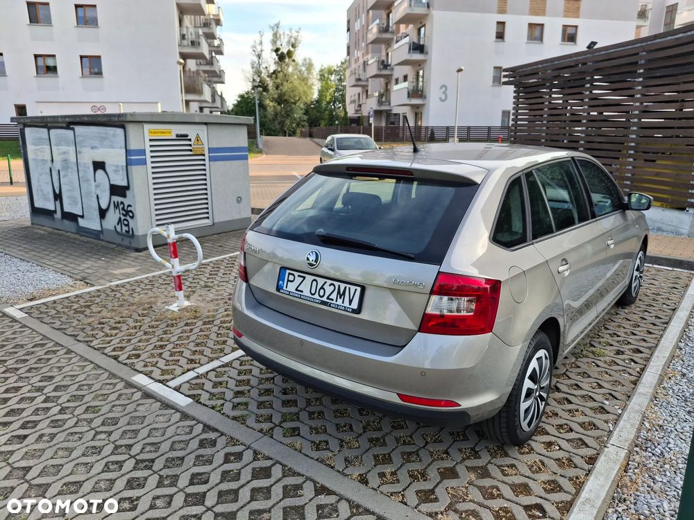 Skoda RAPID 1.2 TSI Ambition - 3