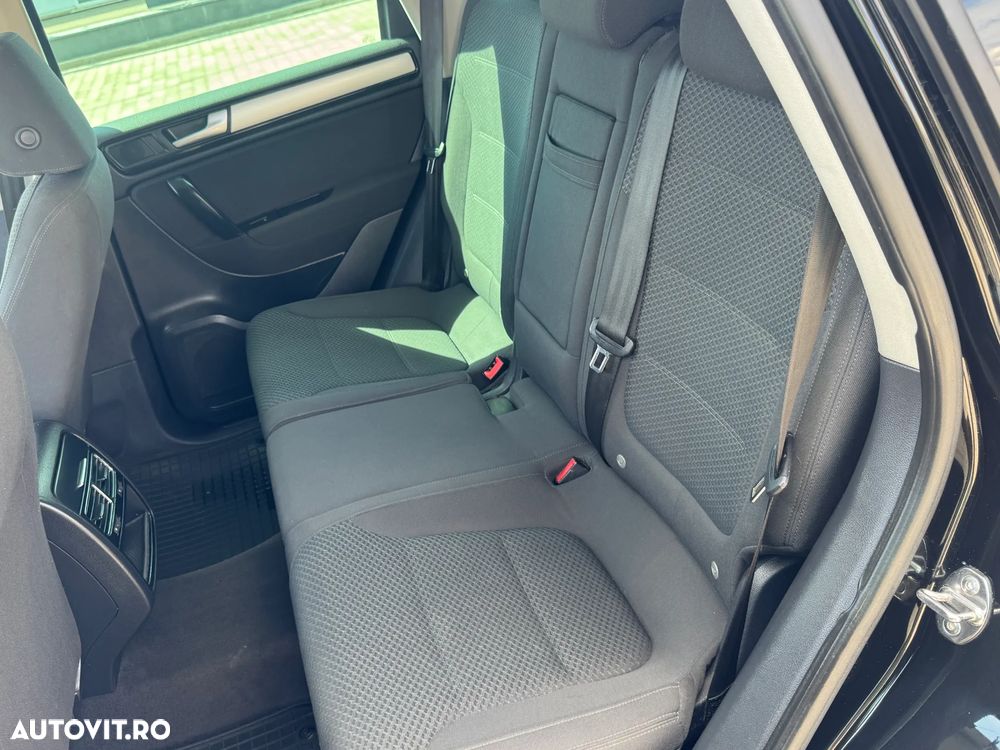 Volkswagen Touareg 3.0 V6 TDI BMT - 17