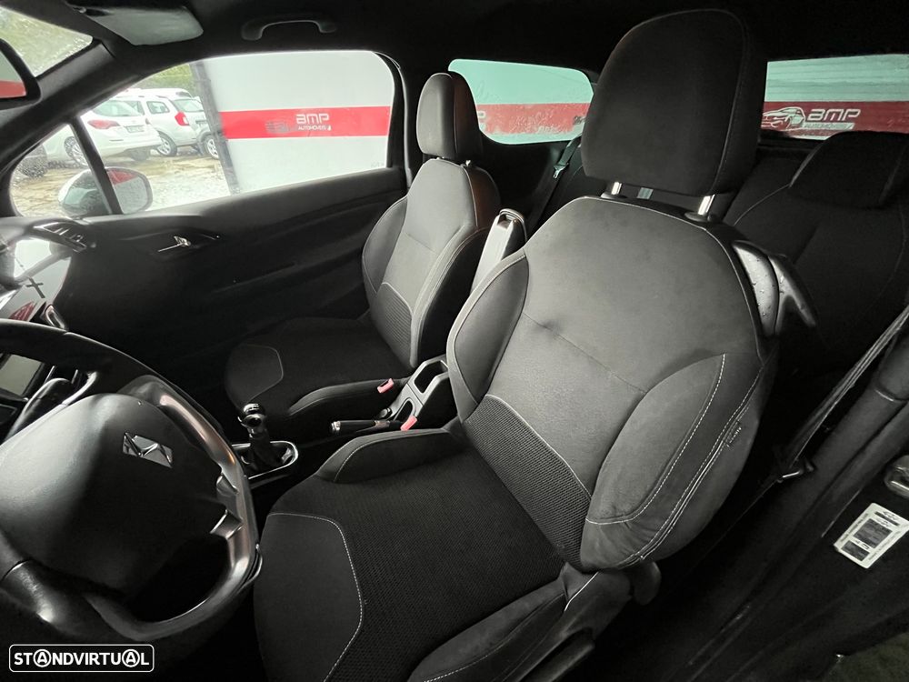 Citroën DS3 1.6 HDi Airdream So Chic - 10