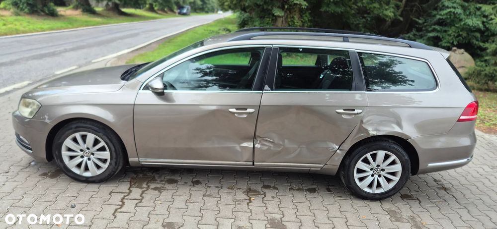 Volkswagen Passat - 6