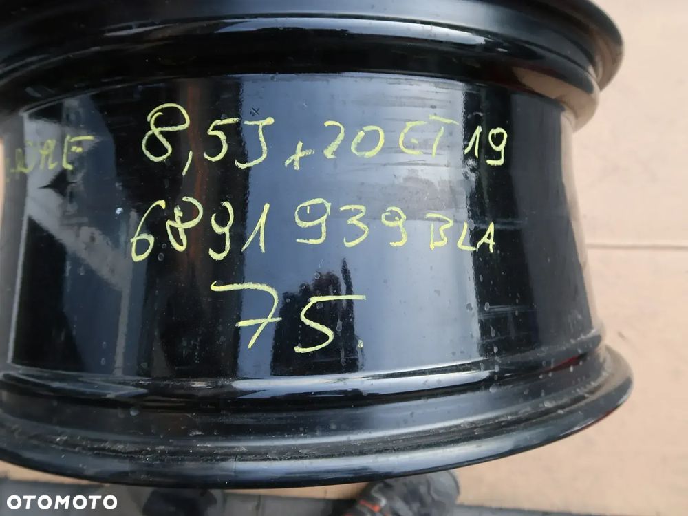 75/76 Felga Aluminiowa Rolls-Royce 6891939 20" - 8