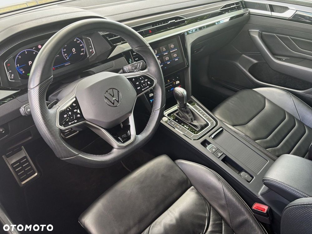 Volkswagen Arteon 2.0 TDI 4Motion R-Line DSG - 22