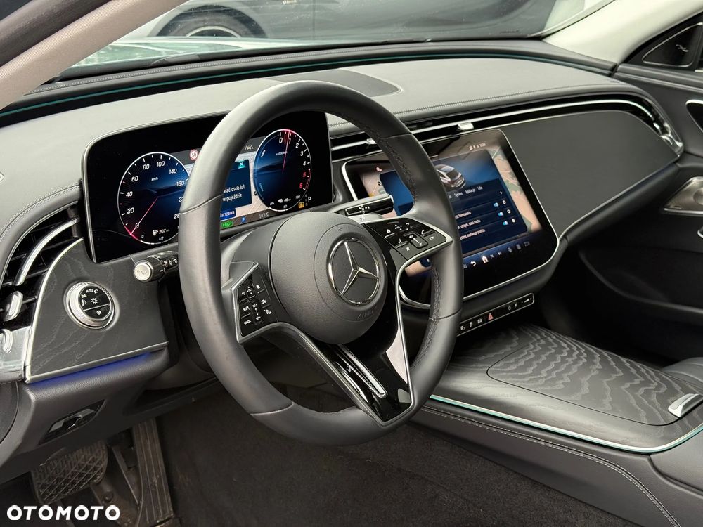 Mercedes-Benz Klasa E 300 de PHEV 4-Matic All-Terrain Avantgarde 9G-Tronic - 12