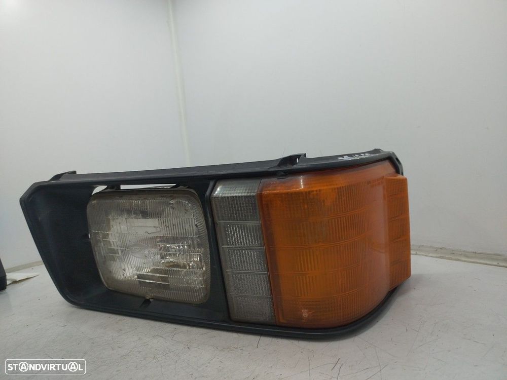 Farol/ Otica Dianteiro Dto Mitsubishi L 300 Iii Caixa (P0_V, P1_V, P_2 - 4