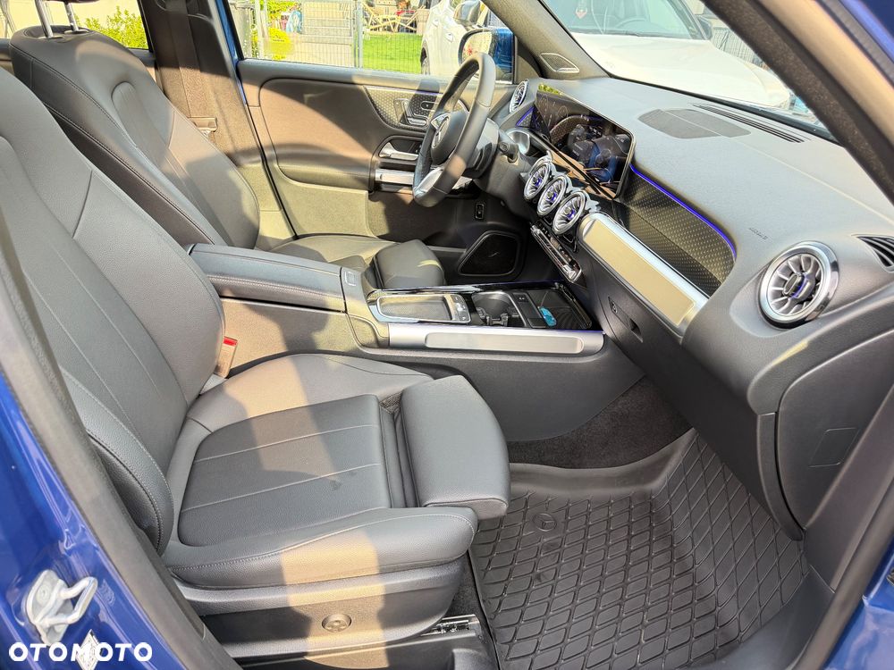Mercedes-Benz GLB 250 mHEV 4-Matic Progressive 8G-DCT - 12