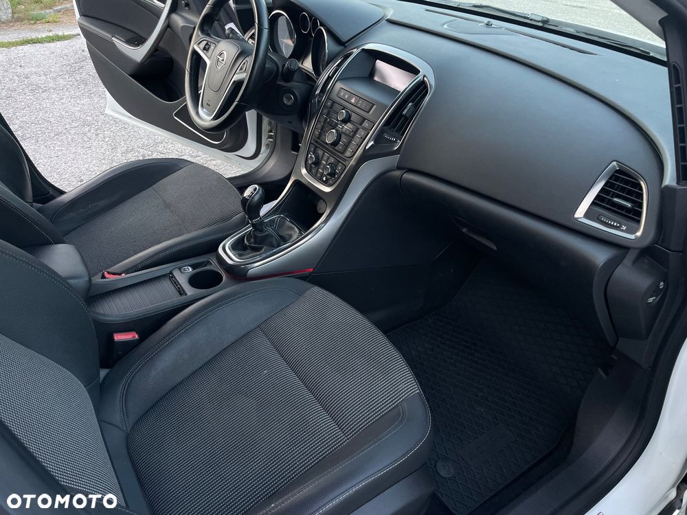 Opel Astra 1.4 Turbo Exklusiv - 15