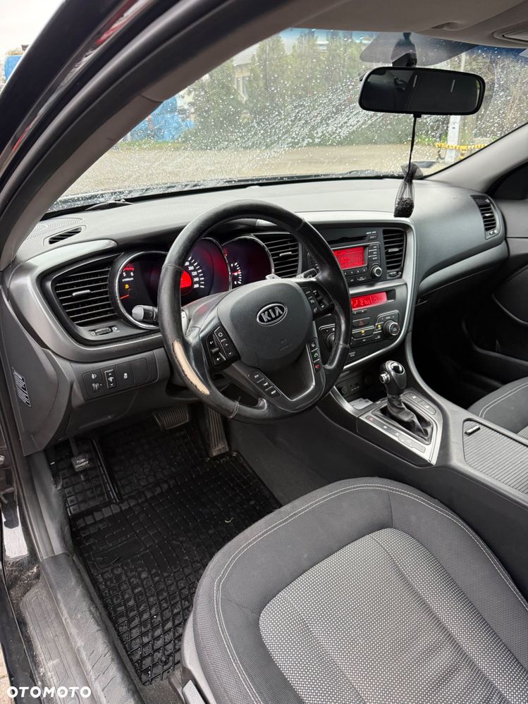 Kia Optima - 6