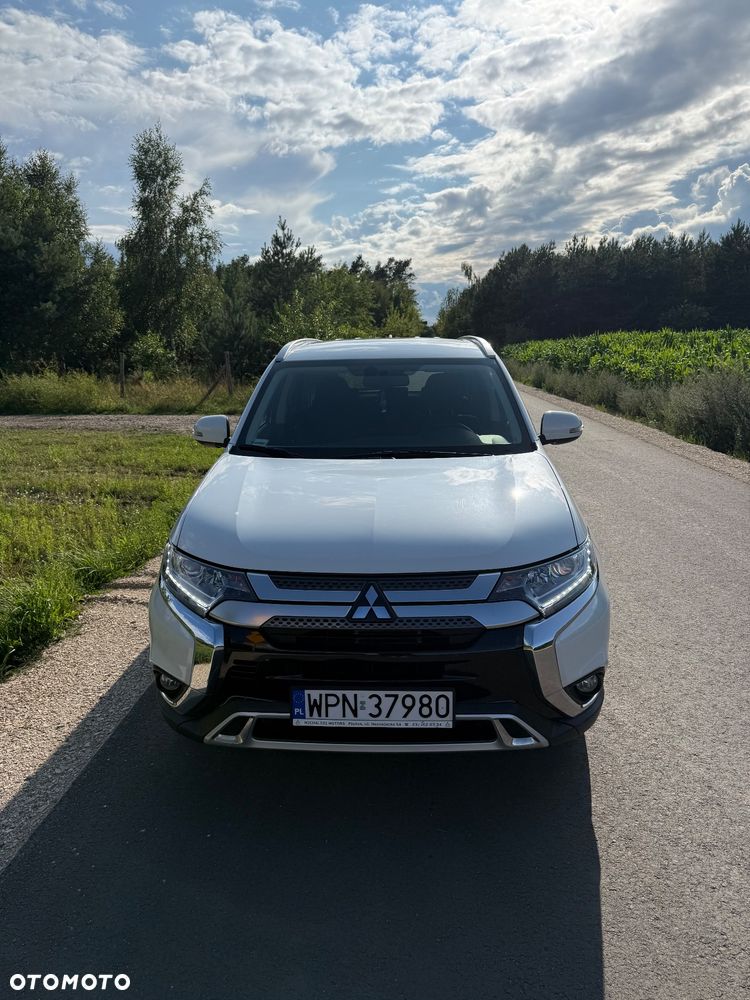Mitsubishi Outlander 2.0 Intense + SDA 4WD CVT - 7