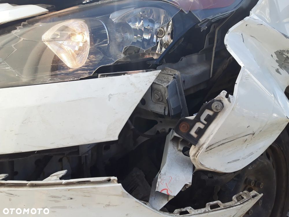 Ford Tourneo Connect 1.5TDCi Ambiente - 25