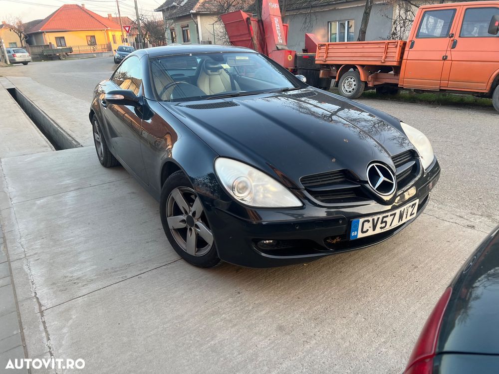 dezmembrez mercedes slk 171 - 2