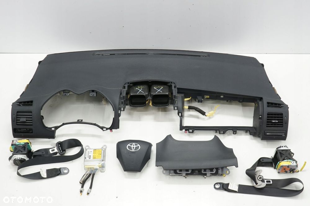TOYOTA AURIS I E15 LIFT 11R DESKA ROZDZIELCZA KOKPIT AIRBAG - 1