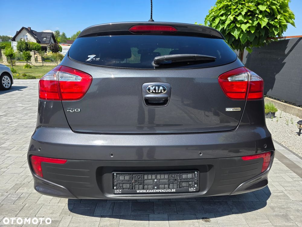 Kia Rio 1.2 Dream Team Edition - 21