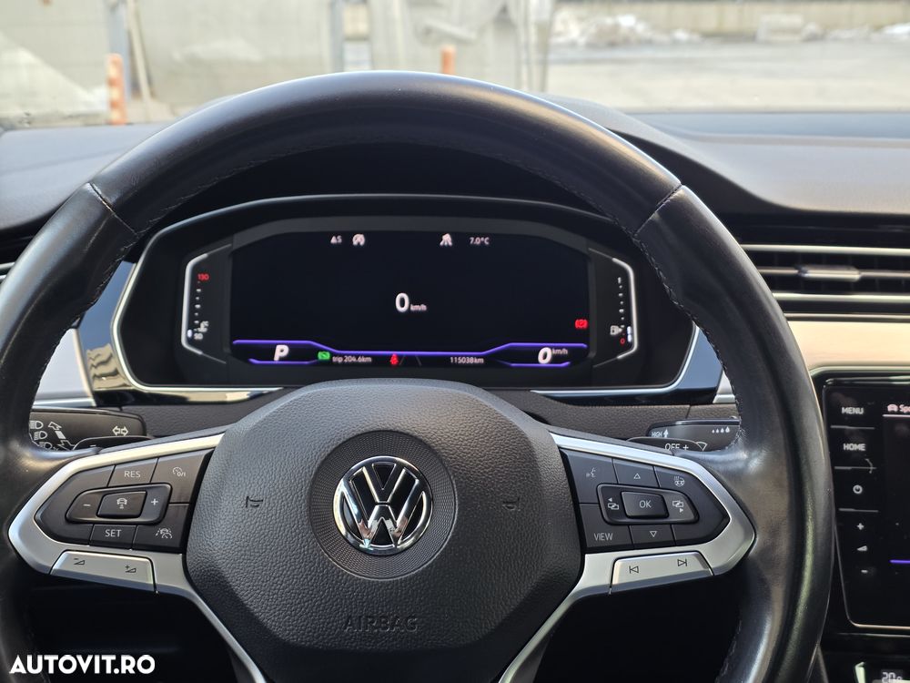 Volkswagen Passat 2.0 TDI DSG R Executive - 10