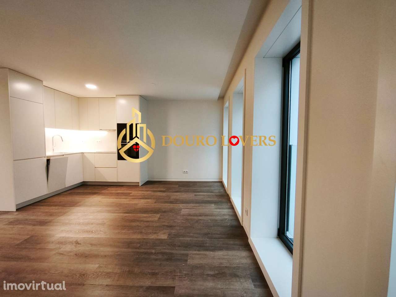 Apartamento T1+1 Premium junto ao mar - Matosinhos Sul - Grande imagem: 3/15