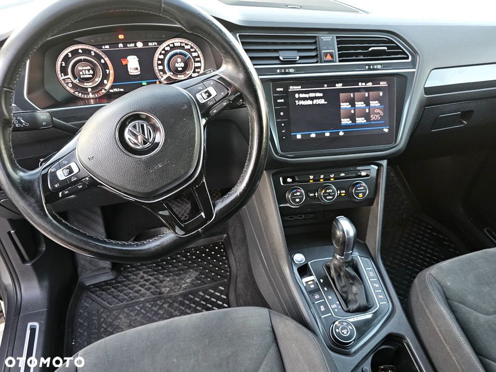 Volkswagen Tiguan Allspace 2.0 TSI 4Mot Highline DSG - 10