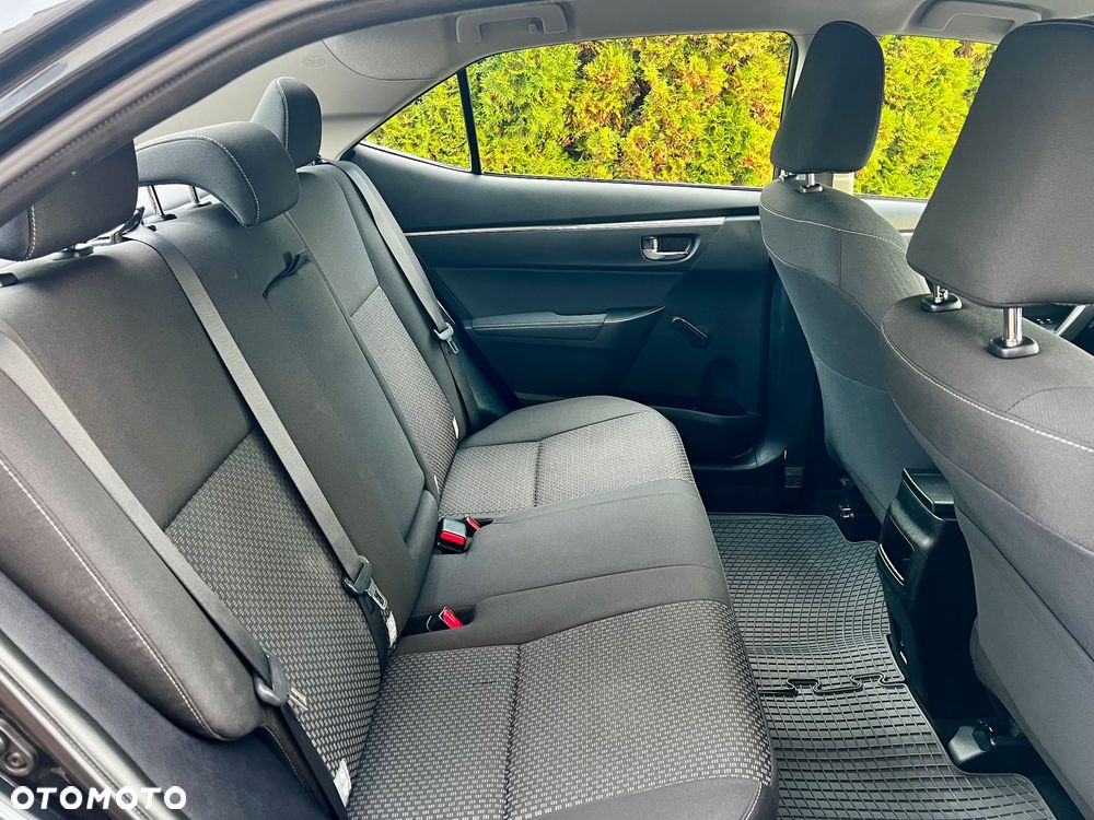 Toyota Corolla 1.4 D-4D Active - 22