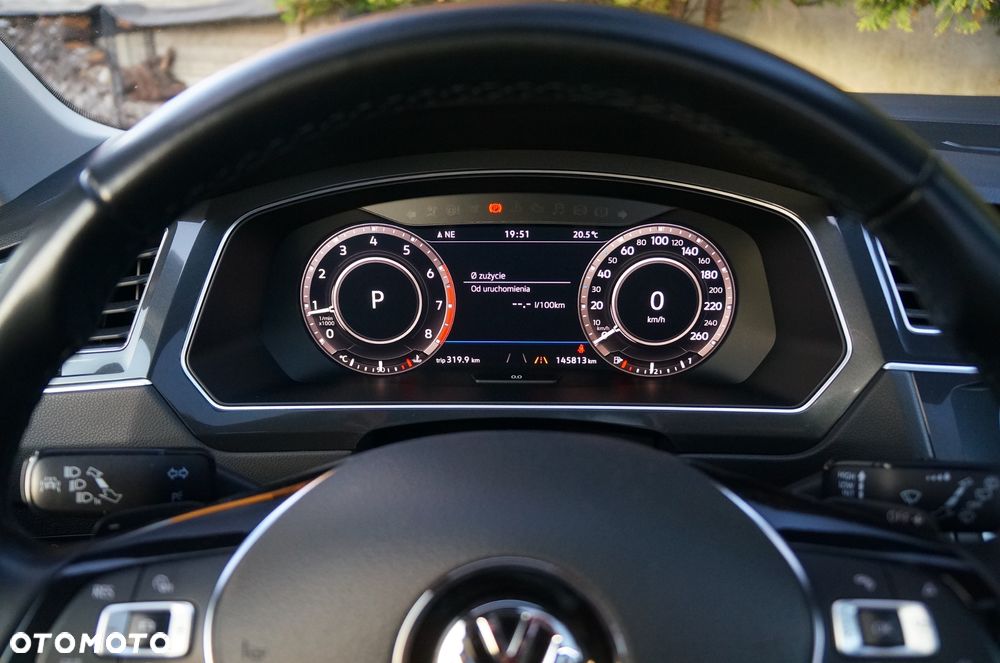 Volkswagen Tiguan - 30