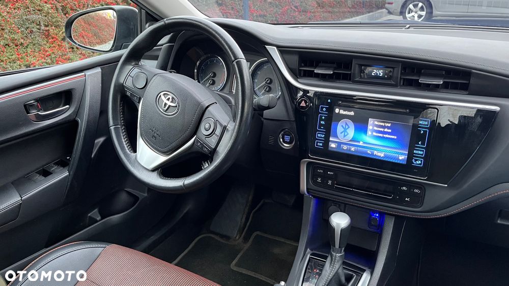 Toyota Corolla - 9