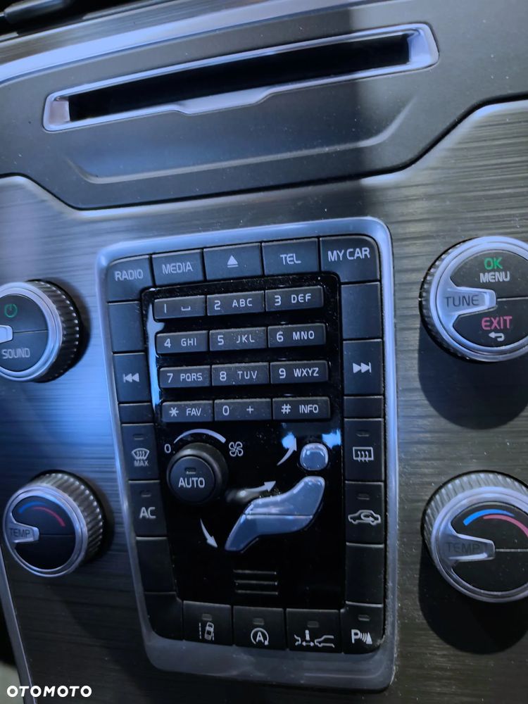 Volvo V70 D4 Drive-E Dynamic Summum - 24