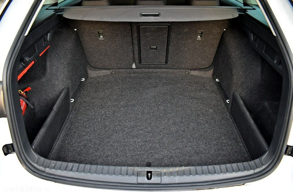 Skoda Octavia 1.5 TSI GPF ACT Ambition DSG - 25