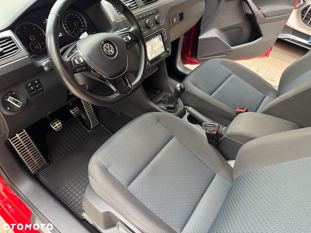 Volkswagen Caddy 2.0 TDI Comfortline - 19
