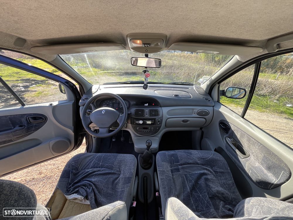 Renault Scénic 1.4 16V - 15