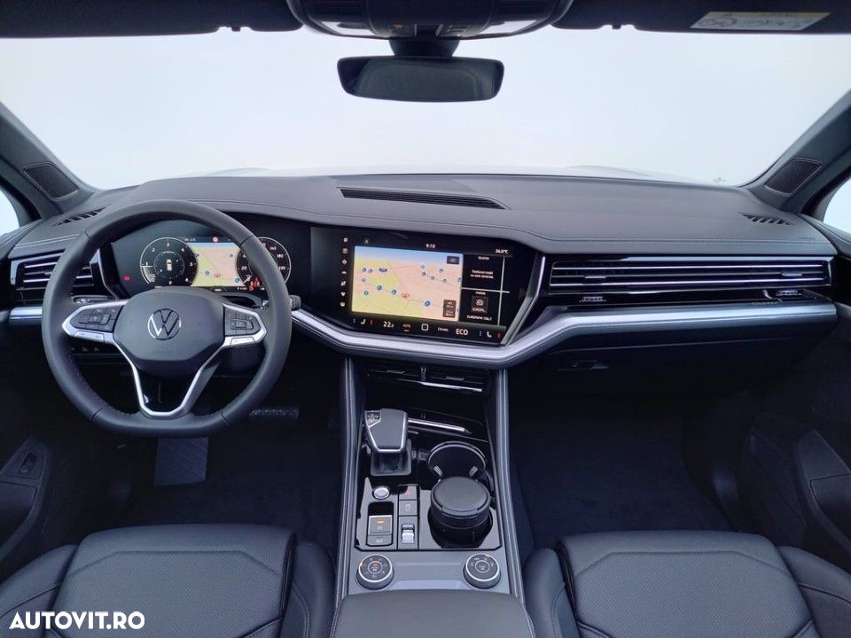 Volkswagen Touareg - 4