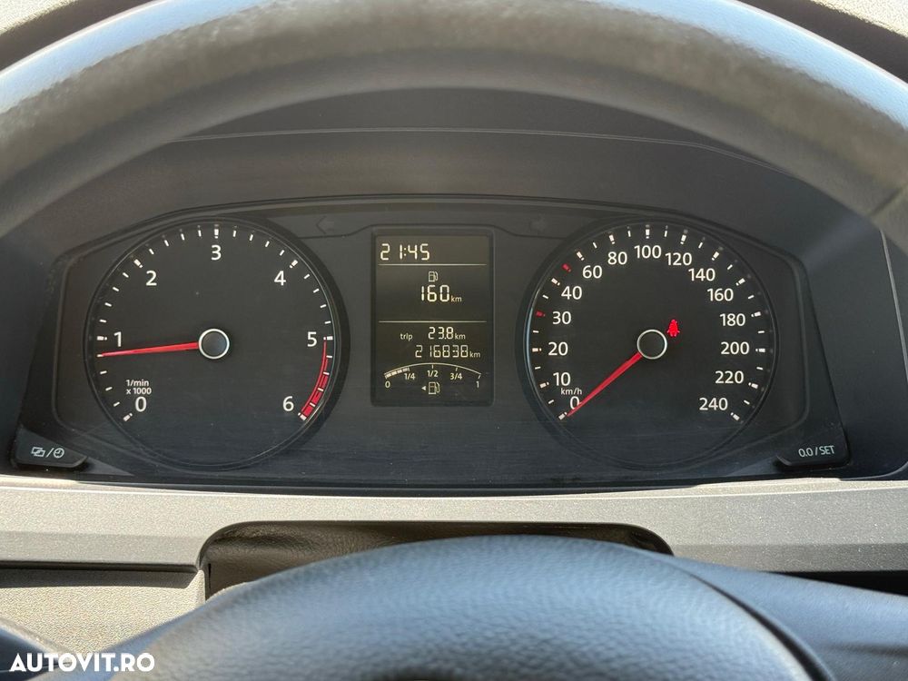 Volkswagen Transporter - 24
