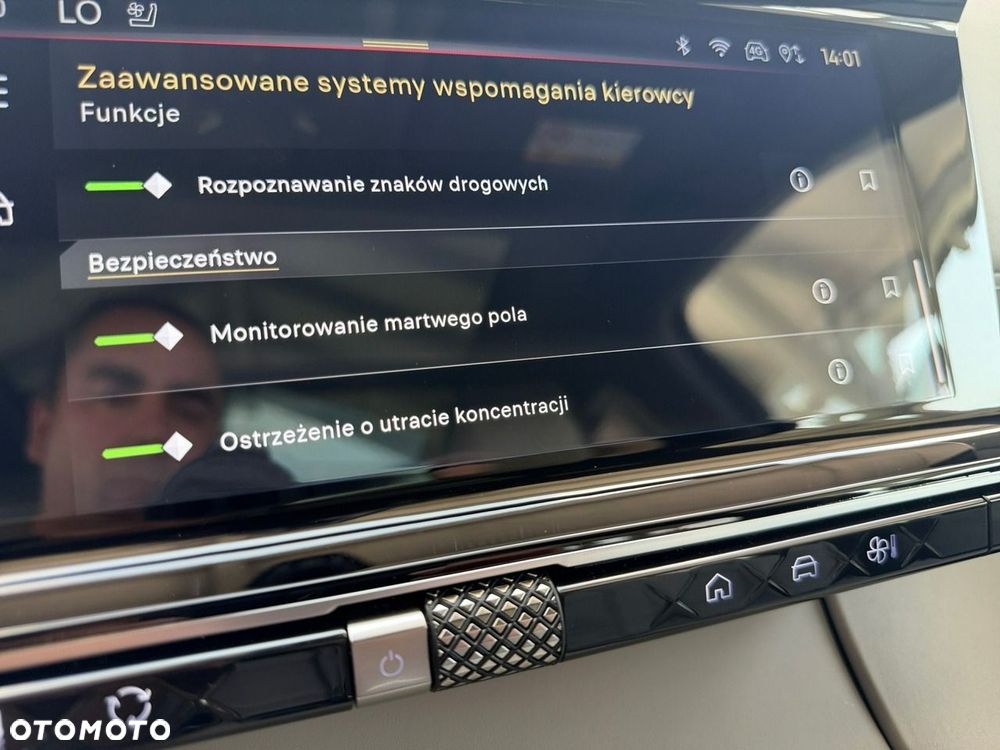 DS Automobiles DS 7 Crossback - 35
