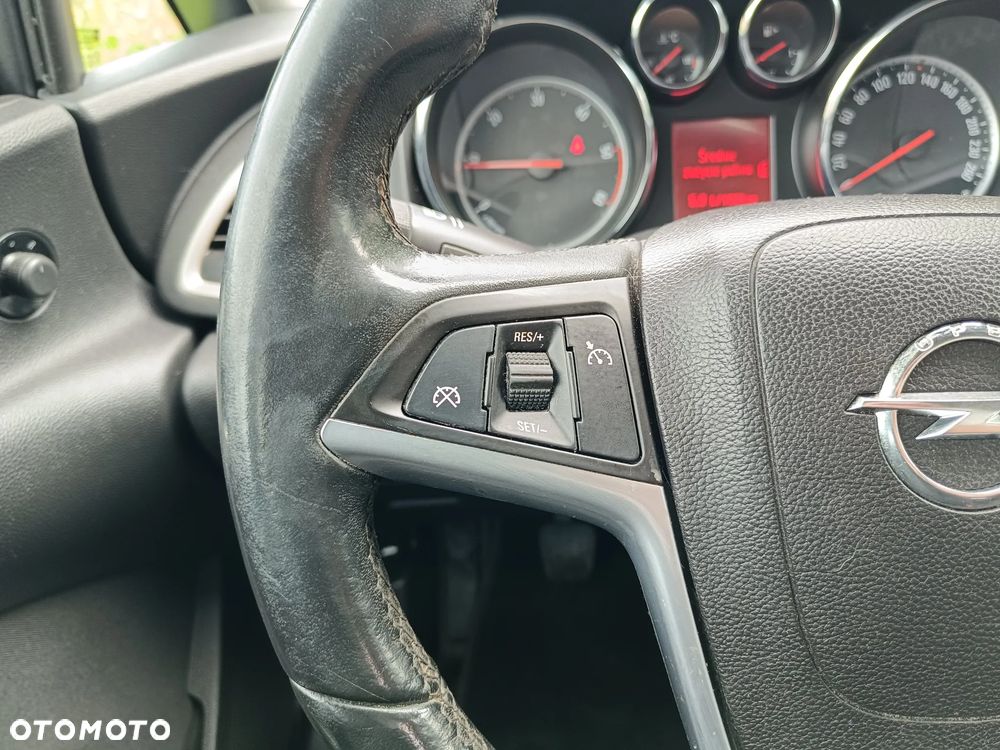 Opel Astra 1.7 CDTI - 22