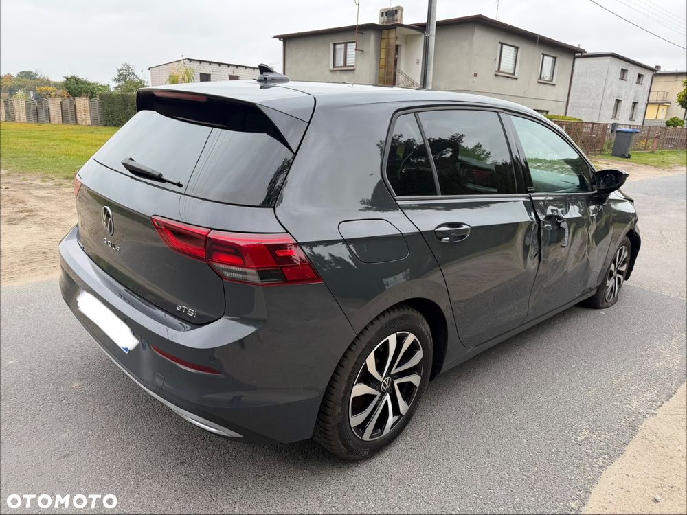 Volkswagen Golf 1.5 eTSI OPF DSG Active - 15