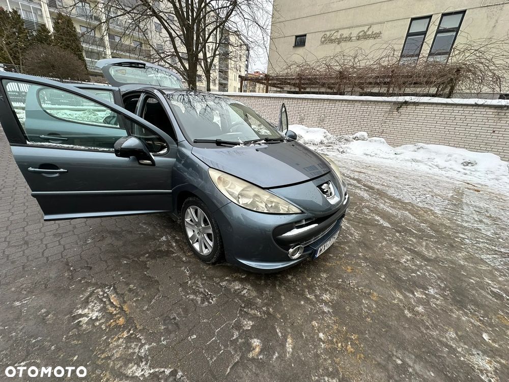 Peugeot 207 1.6 Trendy - 14